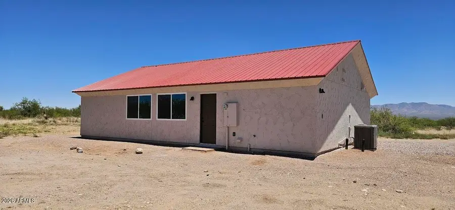 7923 E Bloomfield Road, Hereford, AZ 85615 - #2