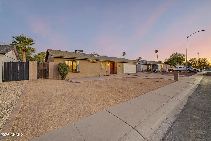 3821 E Wethersfield Road, Phoenix, AZ 85032 - #2