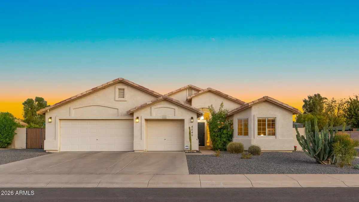 4049 E Vista Drive, Phoenix, AZ 85032 - #1