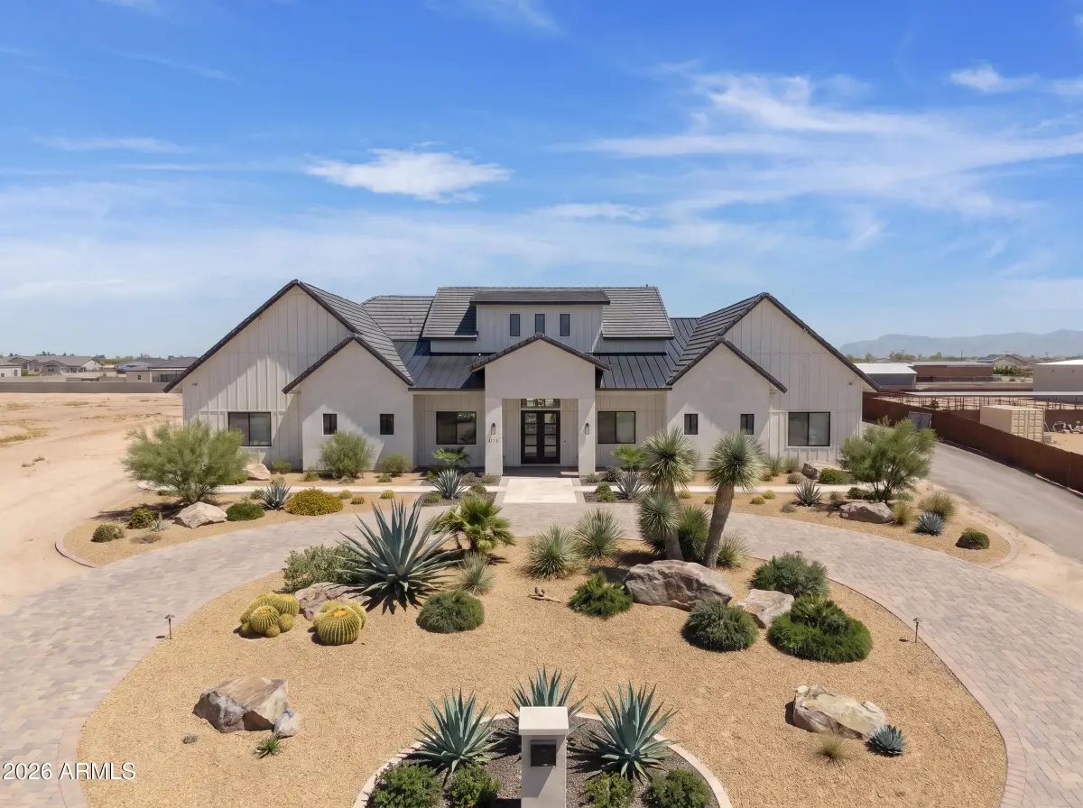 774 W Silverdale Road, San Tan Valley, AZ 85143 - #1