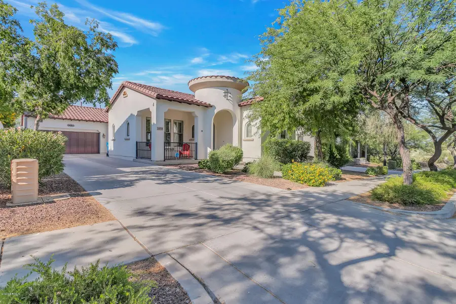 20754 W Sunrise Court, Buckeye, AZ 85396 - #2