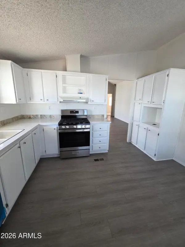 2200 N Delaware Drive #96, Apache Junction, AZ 85120