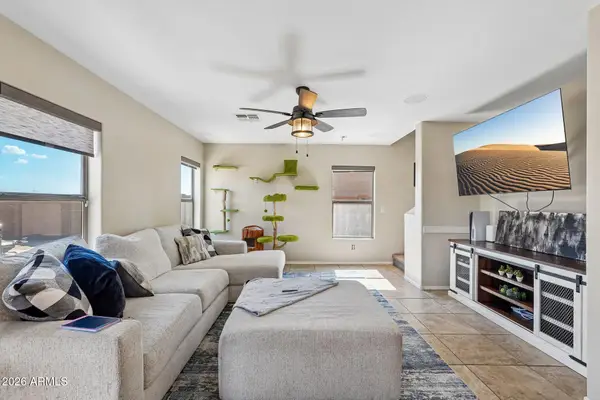 1325 E Harold Drive, San Tan Valley, AZ 85140