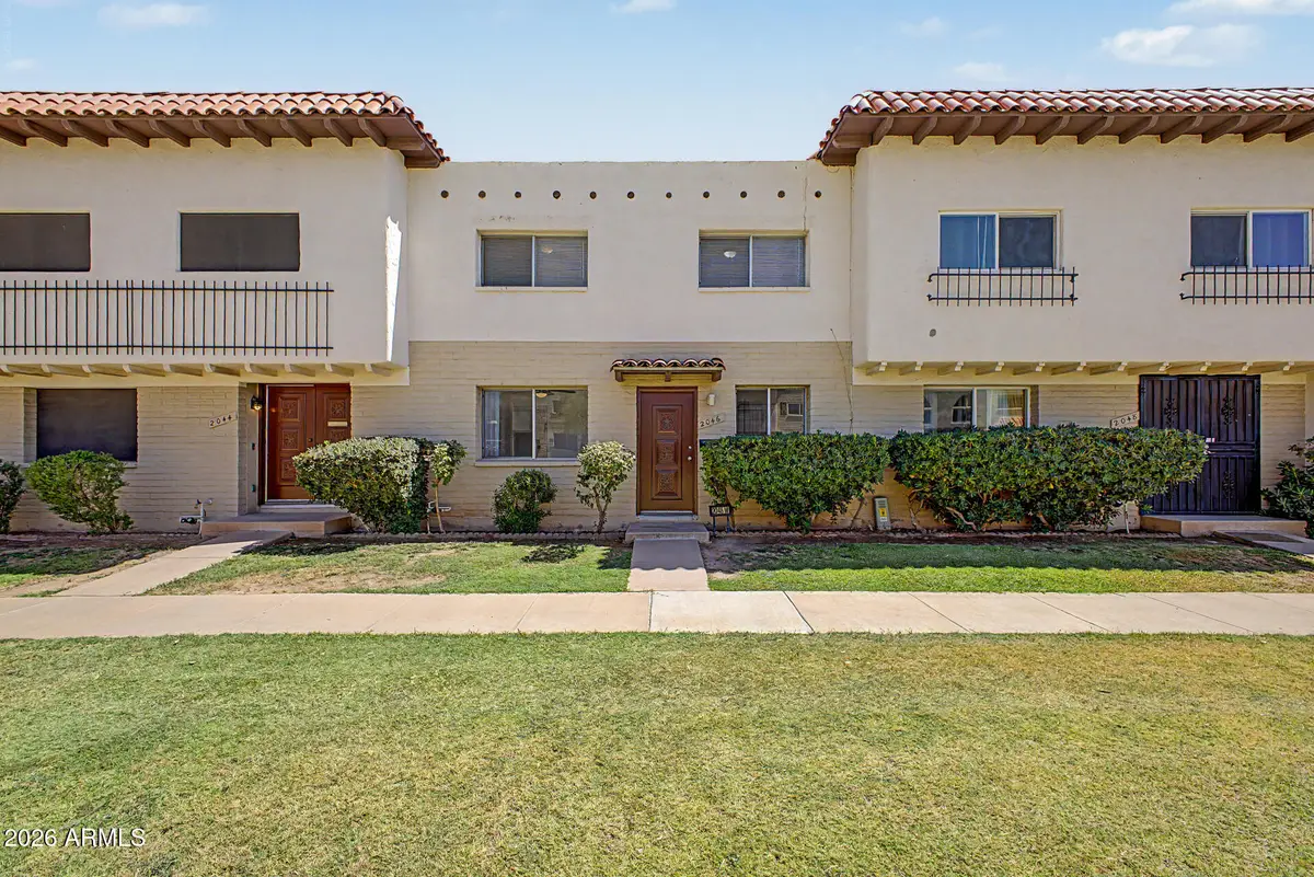 2046 W Hazelwood Parkway, Phoenix, AZ 85015 - #1