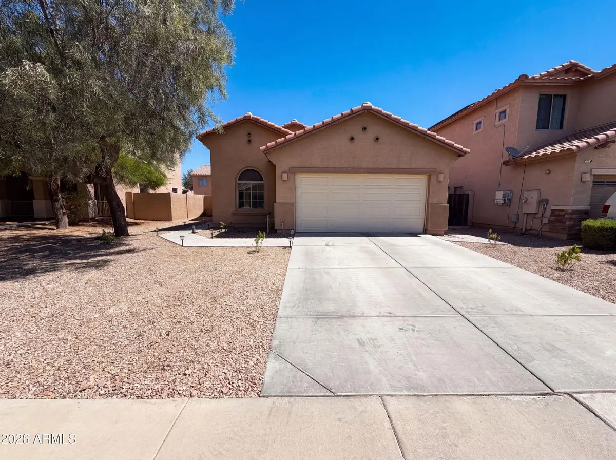 934 E Overlin Lane, Avondale, AZ 85323 - #1