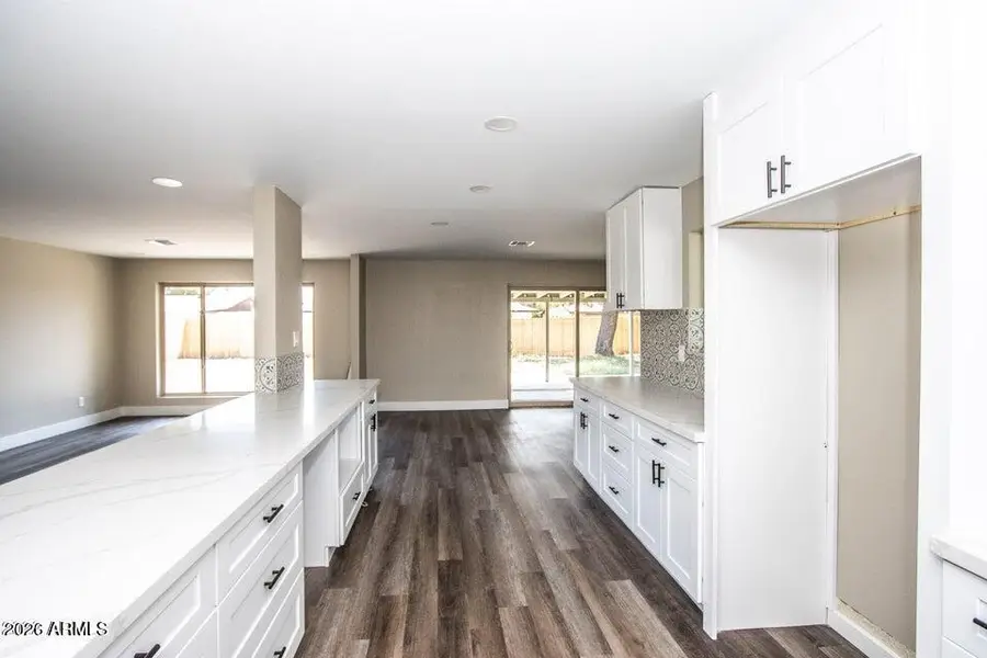 3401 W Diana Avenue, Phoenix, AZ 85051 - #3
