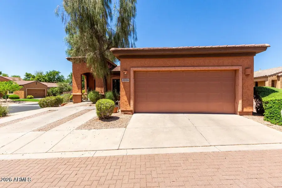 7039 S Golfside Lane, Phoenix, AZ 85042 - #3