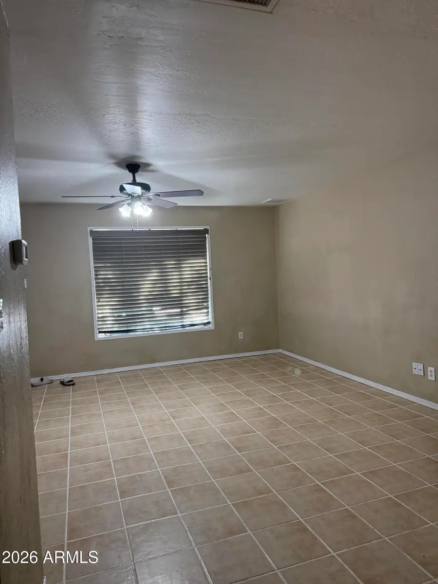 6011 N 33rd Avenue, Phoenix, AZ 85017 - #3