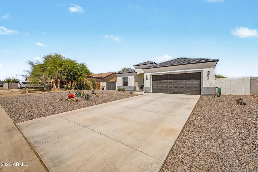 15901 S Saxon Road, Arizona City, AZ 85123 - #2