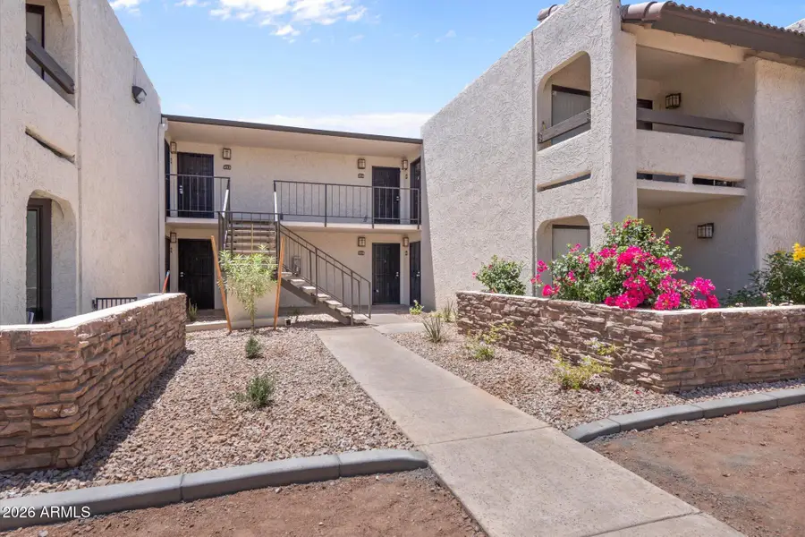 3825 E Camelback Road #214, Phoenix, AZ 85018 - #2
