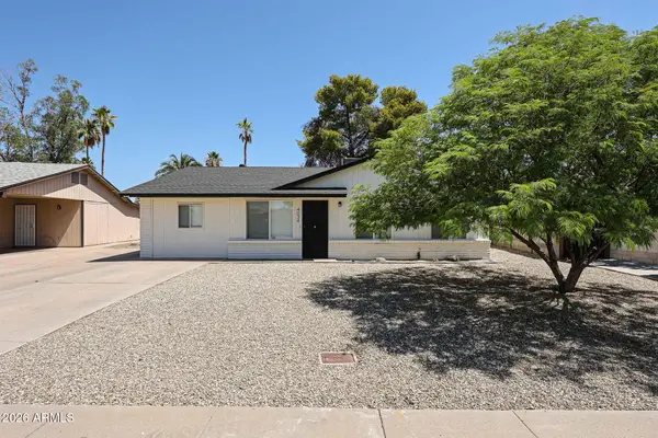 4034 E Windrose Drive, Phoenix, AZ 85032