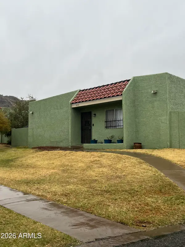 803 E Cochise Drive, Phoenix, AZ 85020