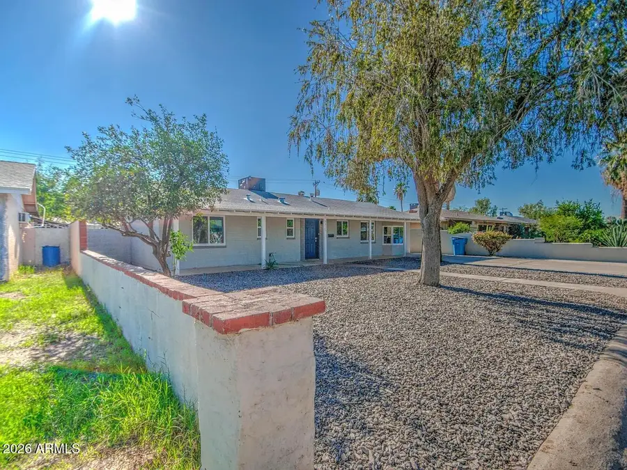 3317 W Montecito Avenue, Phoenix, AZ 85017 - #3