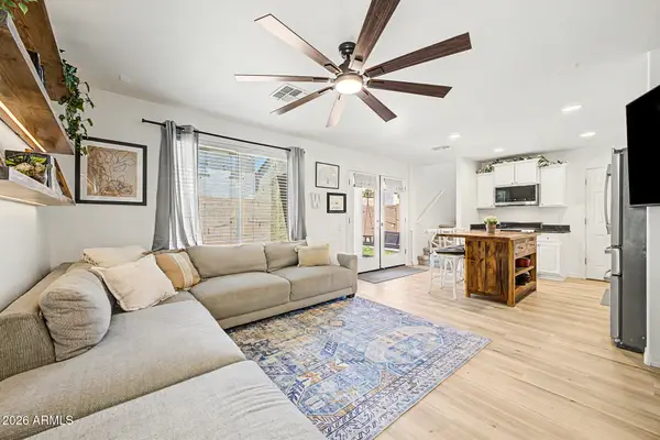 11028 E Sentiero Avenue, Mesa, AZ 85212