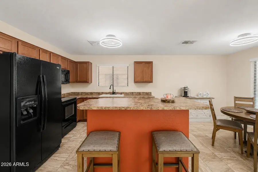 2133 E 27th Avenue, Apache Junction, AZ 85119 - #2