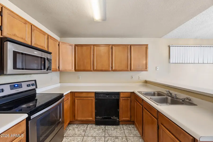8820 W Amelia Avenue, Phoenix, AZ 85037 - #2