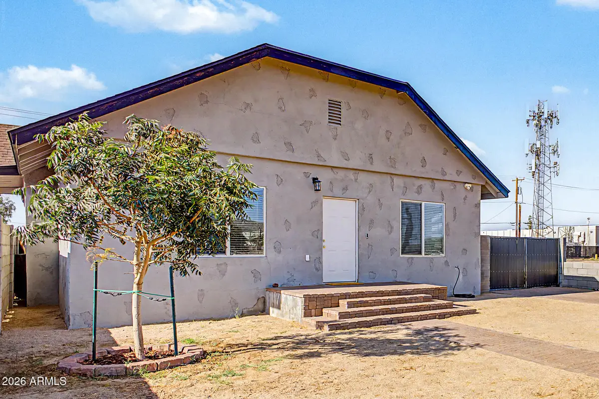 1526 E Marguerite Avenue, Phoenix, AZ 85040 - #1
