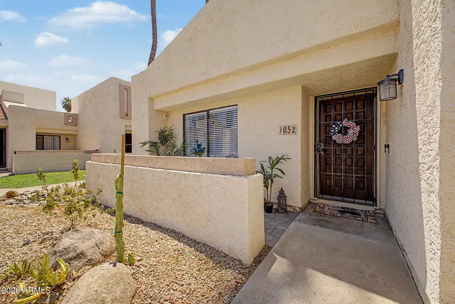 852 E Morningside Drive, Phoenix, AZ 85022 - #2