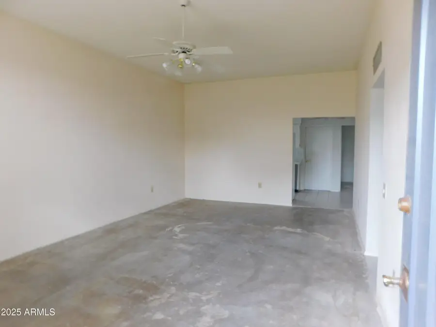 13050 N 100th Avenue, Sun City, AZ 85351 - #2