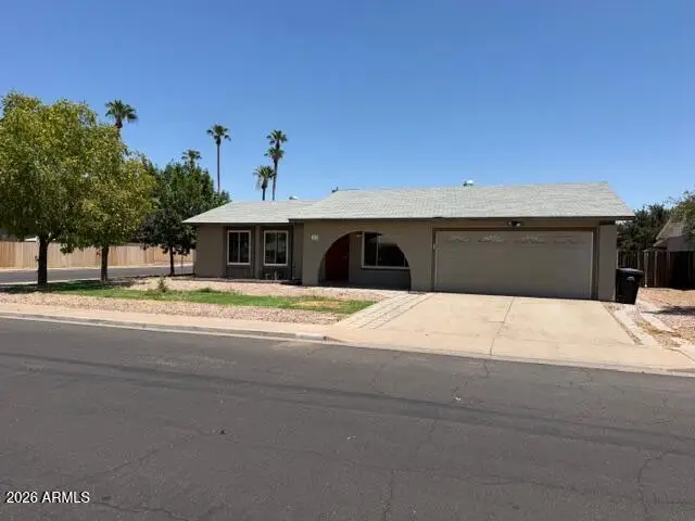 3033 S Longmore --, Mesa, AZ 85202 - #1