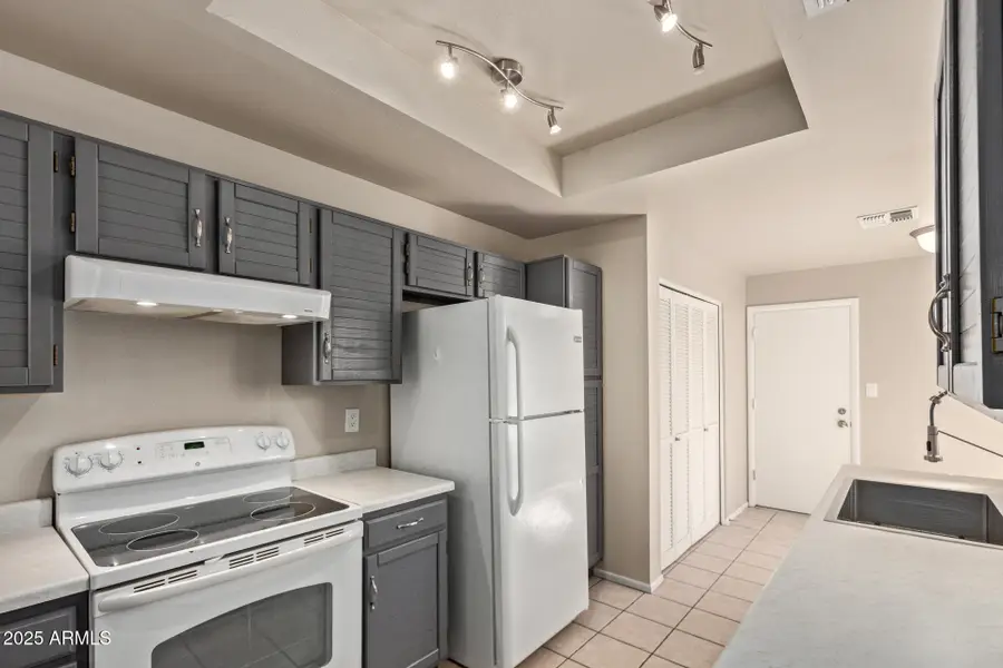 6734 S Brittany Lane, Tempe, AZ 85283 - #3