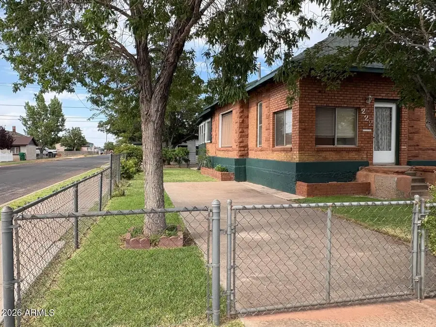 222 W Fourth Street, Winslow, AZ 86047 - #3