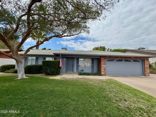 11810 S Coconino Street, Phoenix, AZ 85044