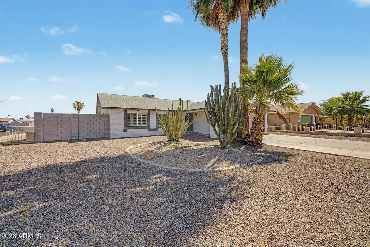 7244 W Sunnyslope Lane, Peoria, AZ 85345 - #1