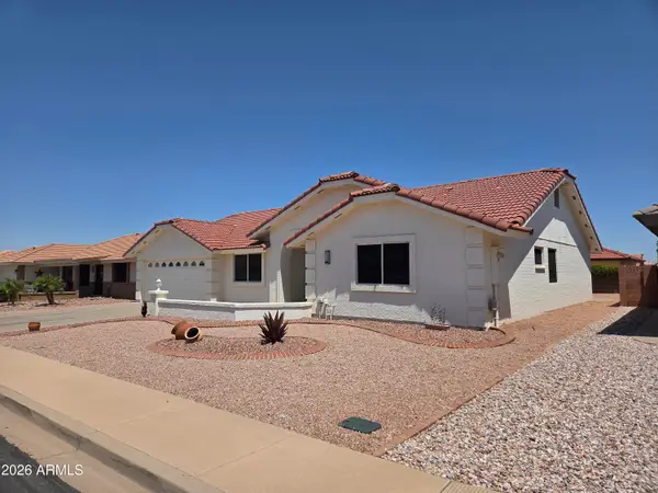 8238 E Navarro Avenue, Mesa, AZ 85209