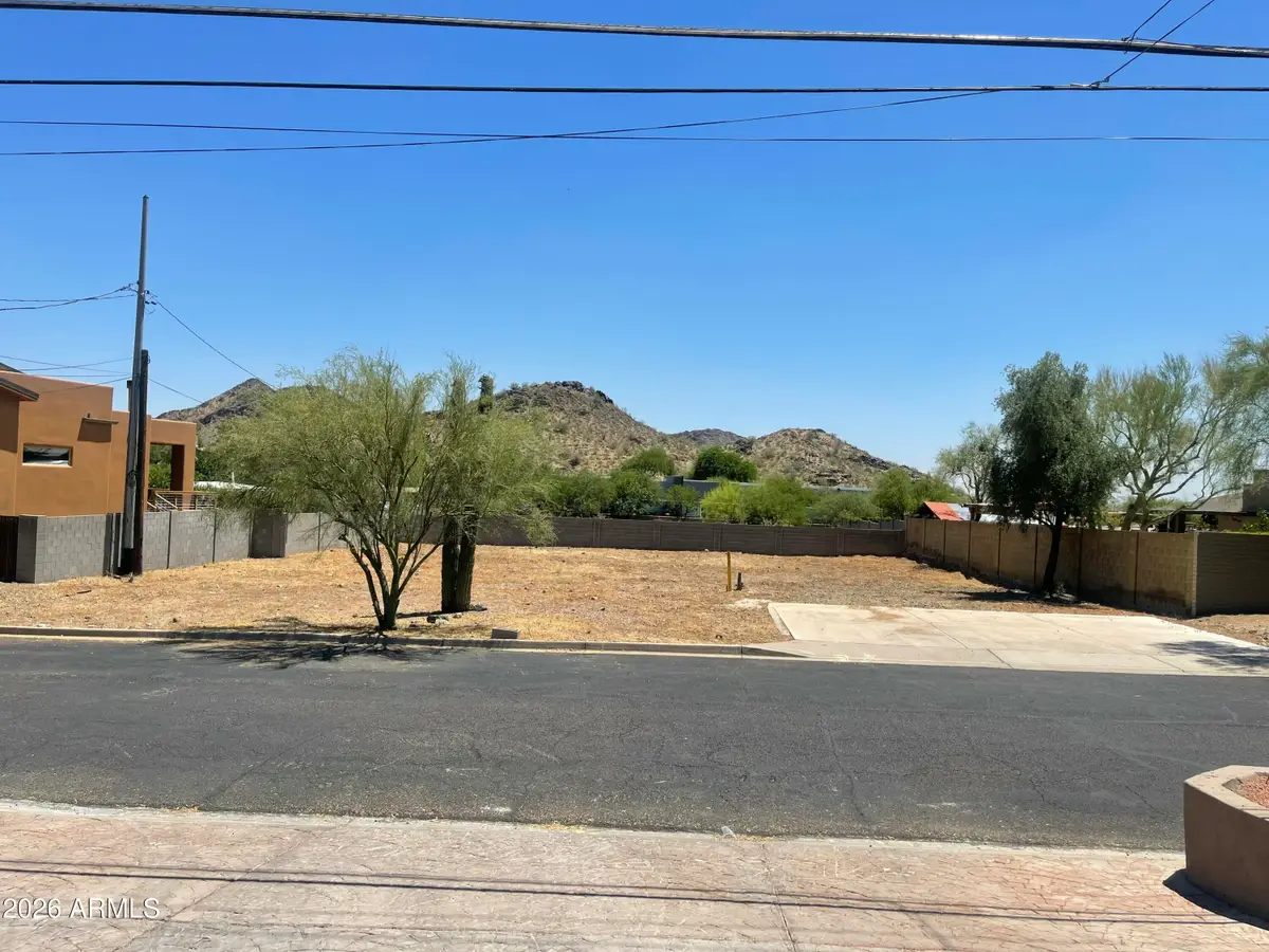 1833 E Ronald Road, Phoenix, AZ 85022 - #1