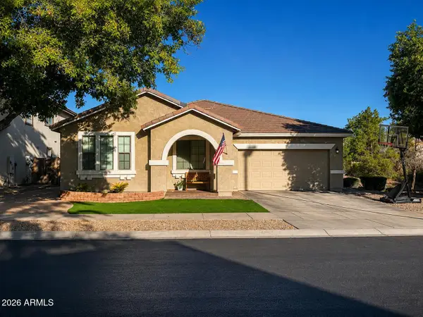 2729 S Hansen Drive, Gilbert, AZ 85295