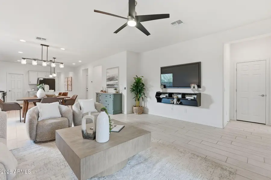 5718 W Jones Avenue, Phoenix, AZ 85043 - #2