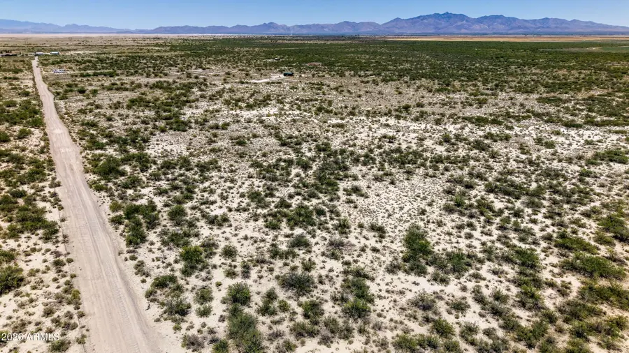 E1 S Hendrick Lane #E-1, Willcox, AZ 85643 - #3