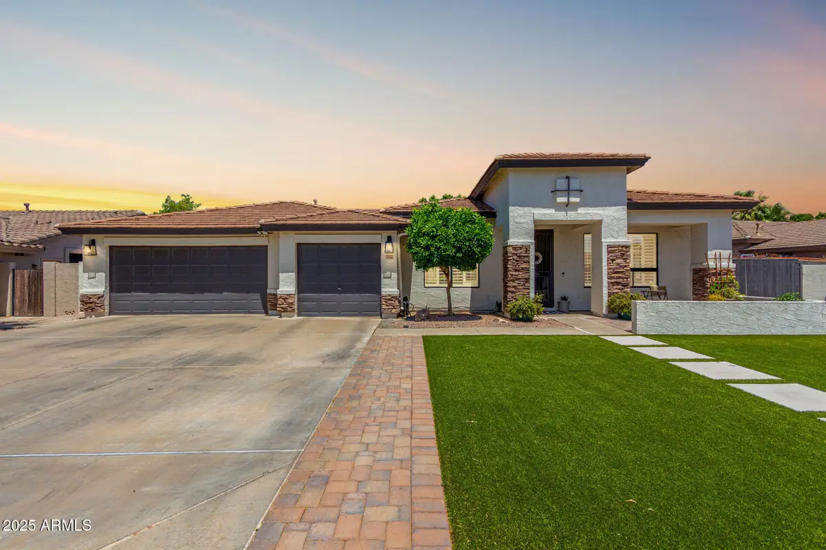 4706 E Des Moines Street, Mesa, AZ 85205 - #1