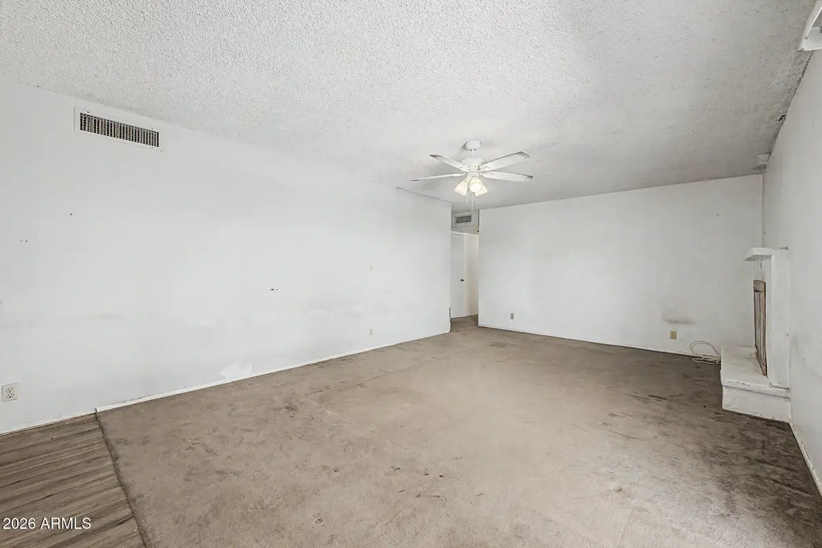 3522 W Mercer Lane, Phoenix, AZ 85029 - #1