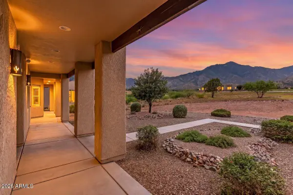 8867 S Welsh Place, Hereford, AZ 85615