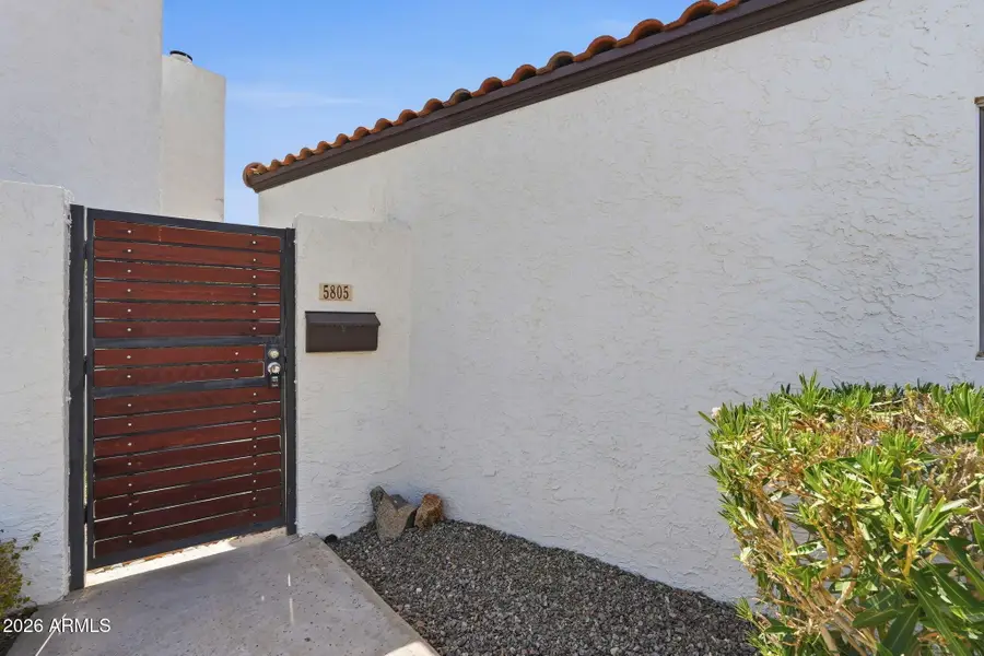 5805 N 8th Place, Phoenix, AZ 85014 - #3