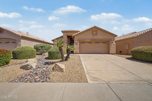 9046 W Escuda Drive, Peoria, AZ 85382