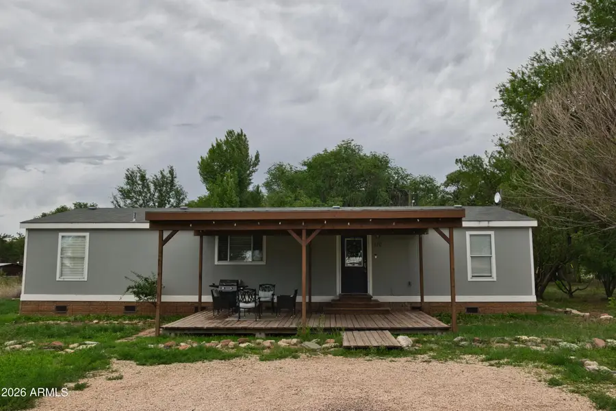 110 E 1st Street N, Saint Johns, AZ 85936 - #2