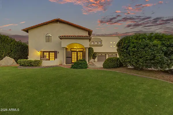 3011 E Winchcomb Drive, Phoenix, AZ 85032