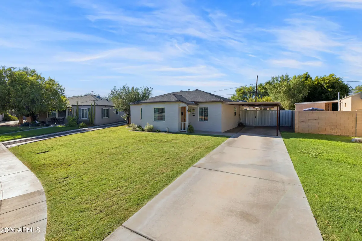 542 W Lewis Avenue, Phoenix, AZ 85003 - #1