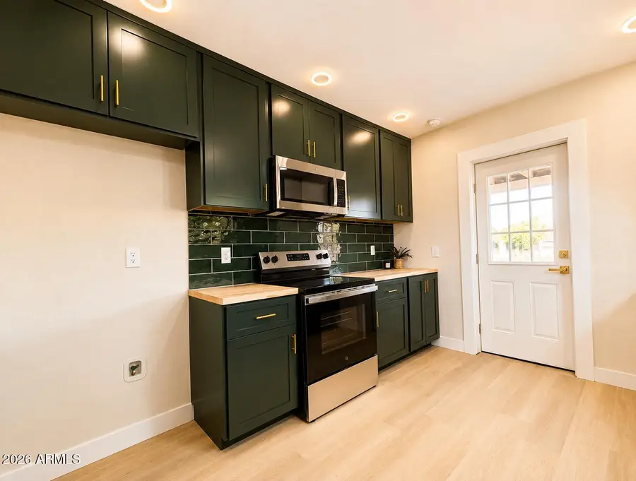 455 W Roosevelt Avenue, Coolidge, AZ 85128 - #2