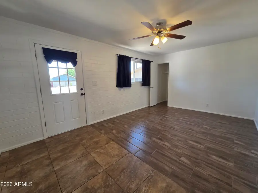 336 S Weaver Drive, Apache Junction, AZ 85120 - #3