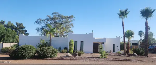 7136 W John Cabot Road, Glendale, AZ 85308