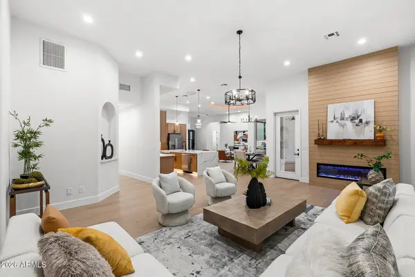 1120 N Wren Drive, Gilbert, AZ 85234
