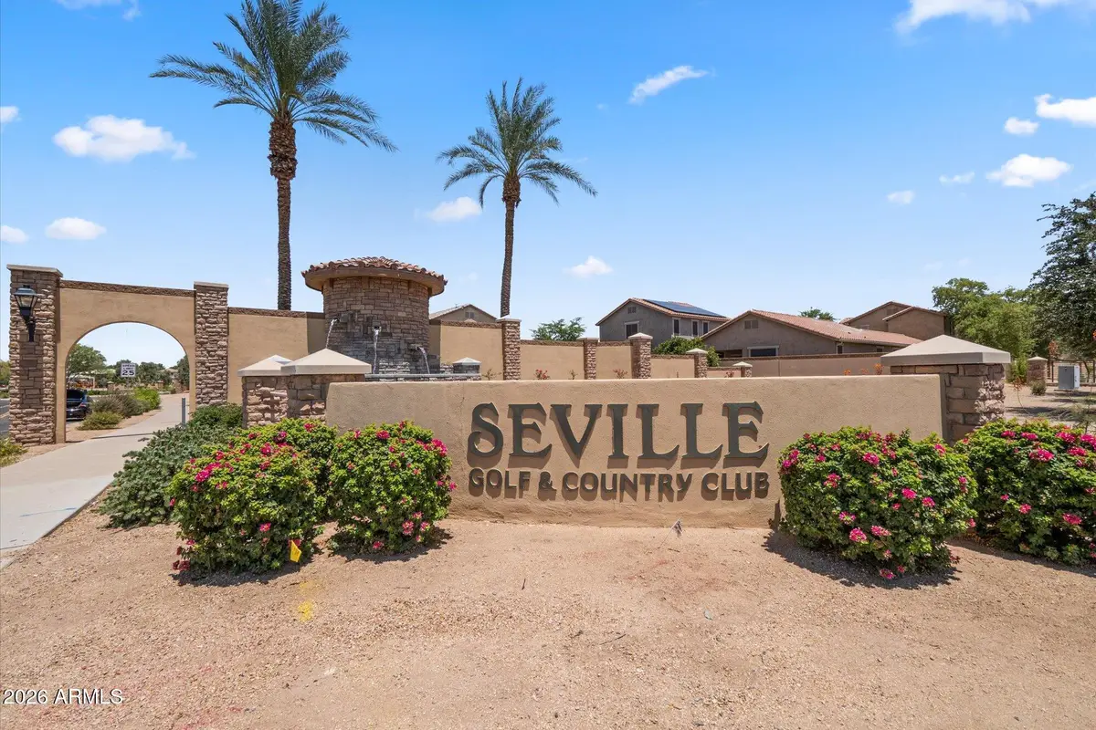 6229 S Moccasin Trail, Gilbert, AZ 85298 - #1