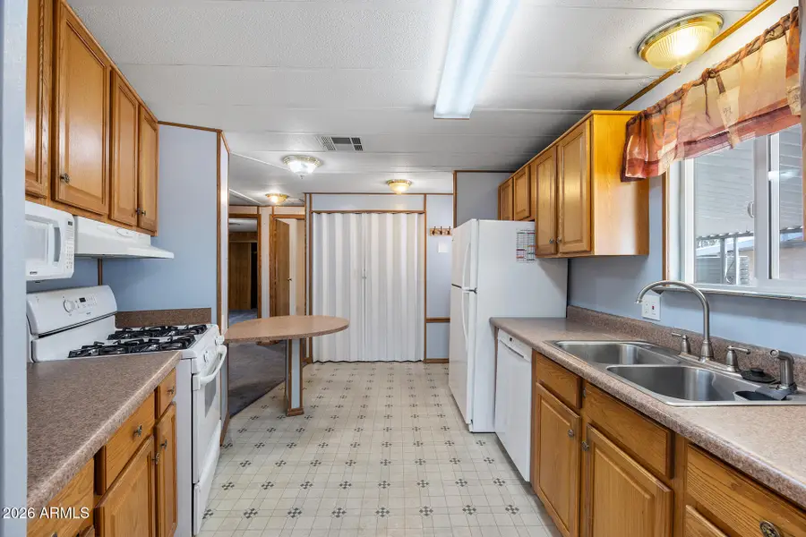 2701 E Utopia Road #6, Phoenix, AZ 85050 - #3