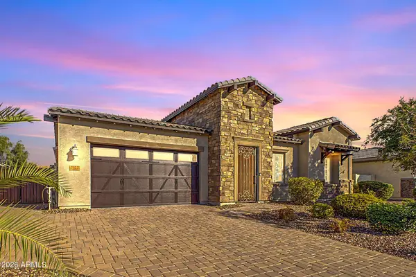 7623 S Barlow Drive, Gilbert, AZ 85298