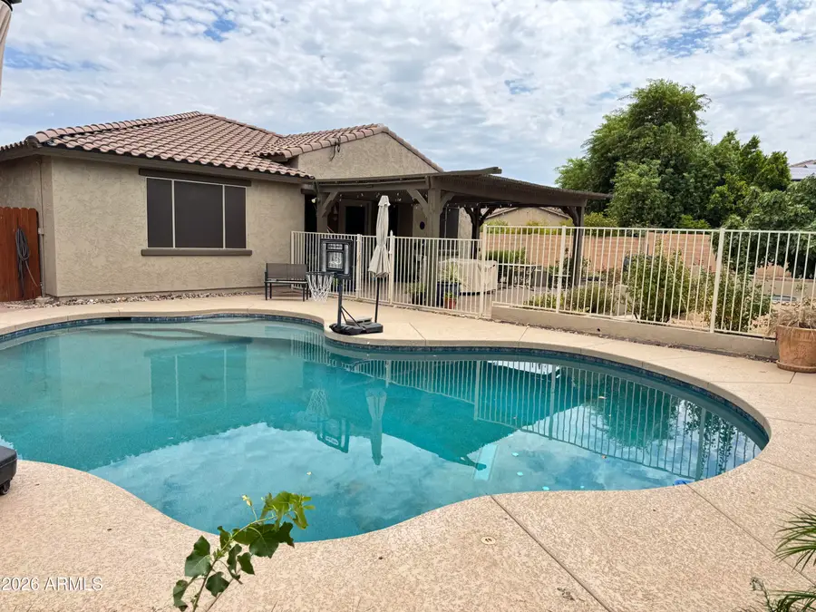 18053 W Montecito Avenue, Goodyear, AZ 85395 - #2