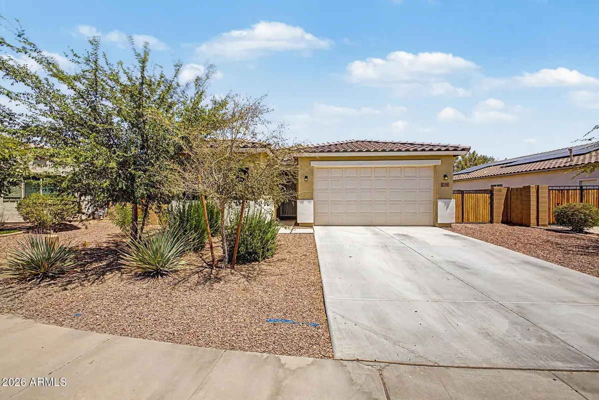194 W Moonlight Trail, Casa Grande, AZ 85122 - #1